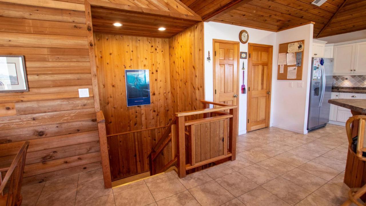Wl933, Tale Of The Whale- Oceanfront, Private Beach Access, Gas Fireplace, Ocean Views Corolla Eksteriør bilde