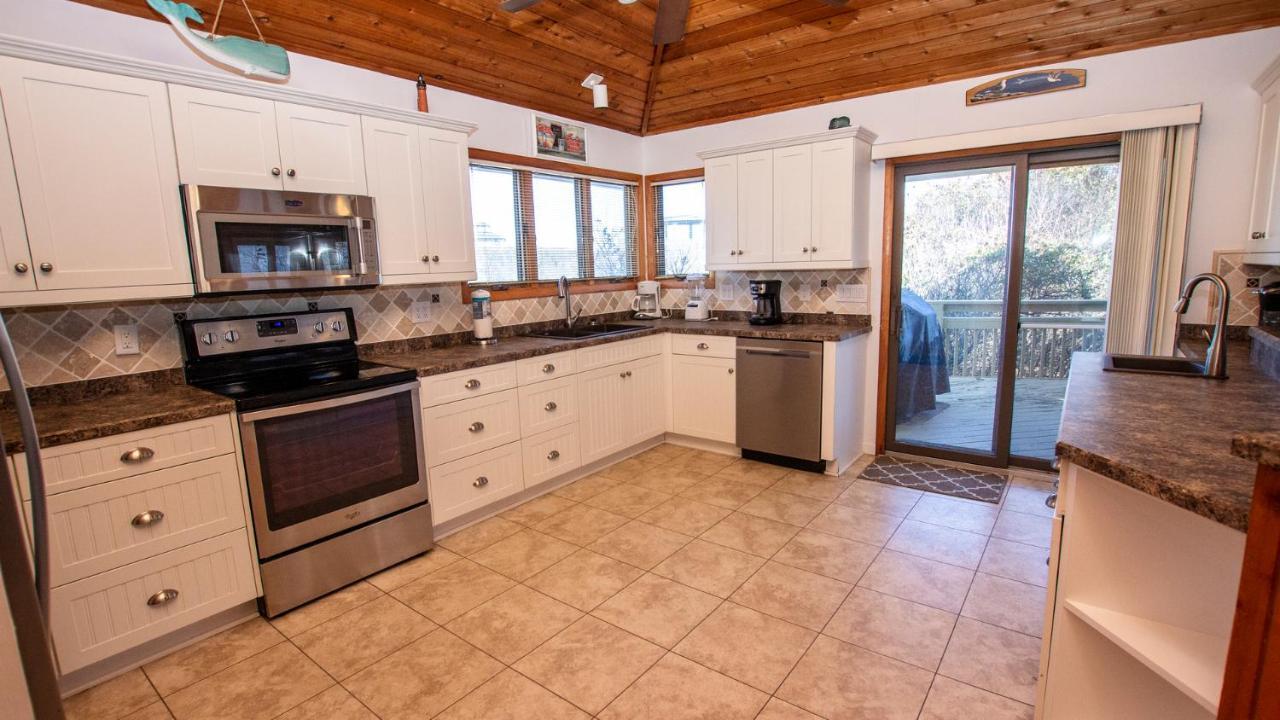 Wl933, Tale Of The Whale- Oceanfront, Private Beach Access, Gas Fireplace, Ocean Views Corolla Eksteriør bilde
