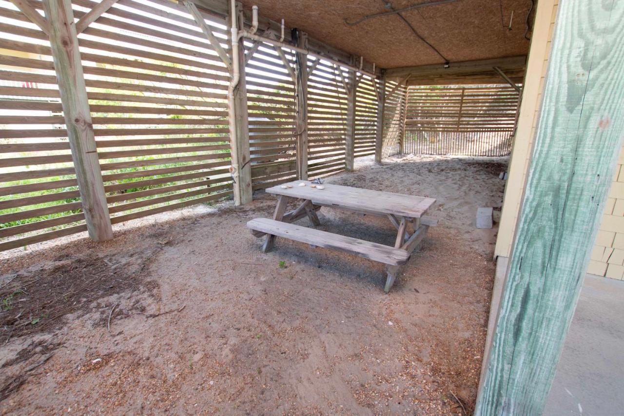 Wl933, Tale Of The Whale- Oceanfront, Private Beach Access, Gas Fireplace, Ocean Views Corolla Eksteriør bilde