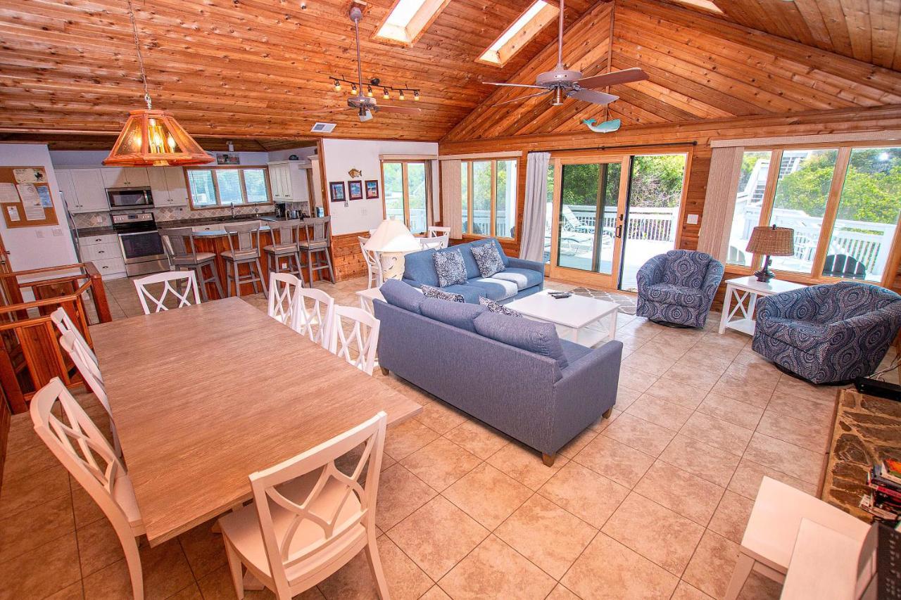 Wl933, Tale Of The Whale- Oceanfront, Private Beach Access, Gas Fireplace, Ocean Views Corolla Eksteriør bilde